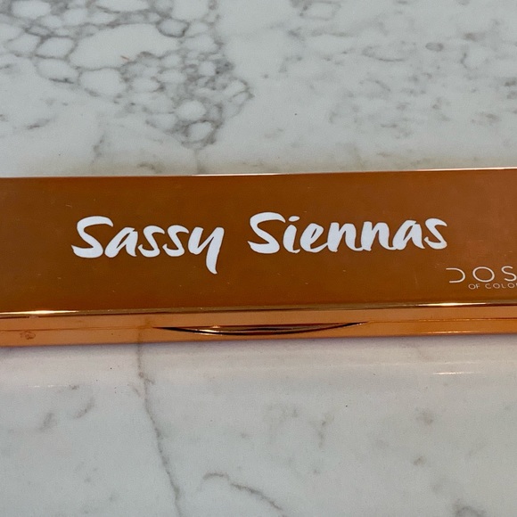 Dose of Colors Sassy Siennas - Picture 2 of 2